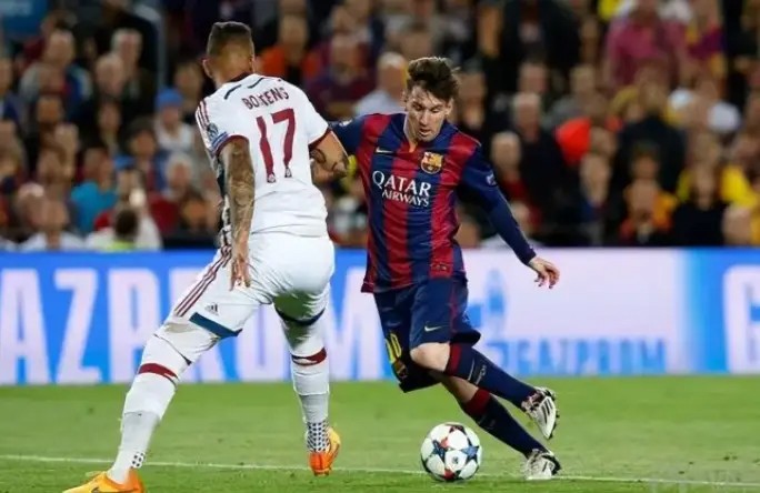 惯用左脚踢球的人比较强？